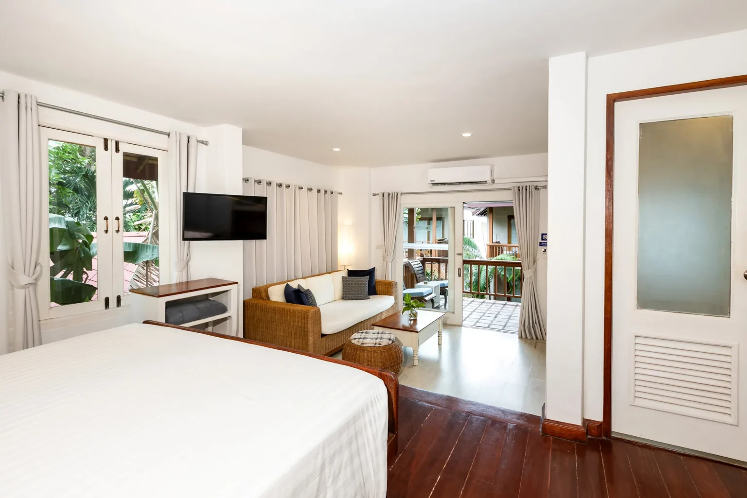 Terrace studio at Samui Beachfront